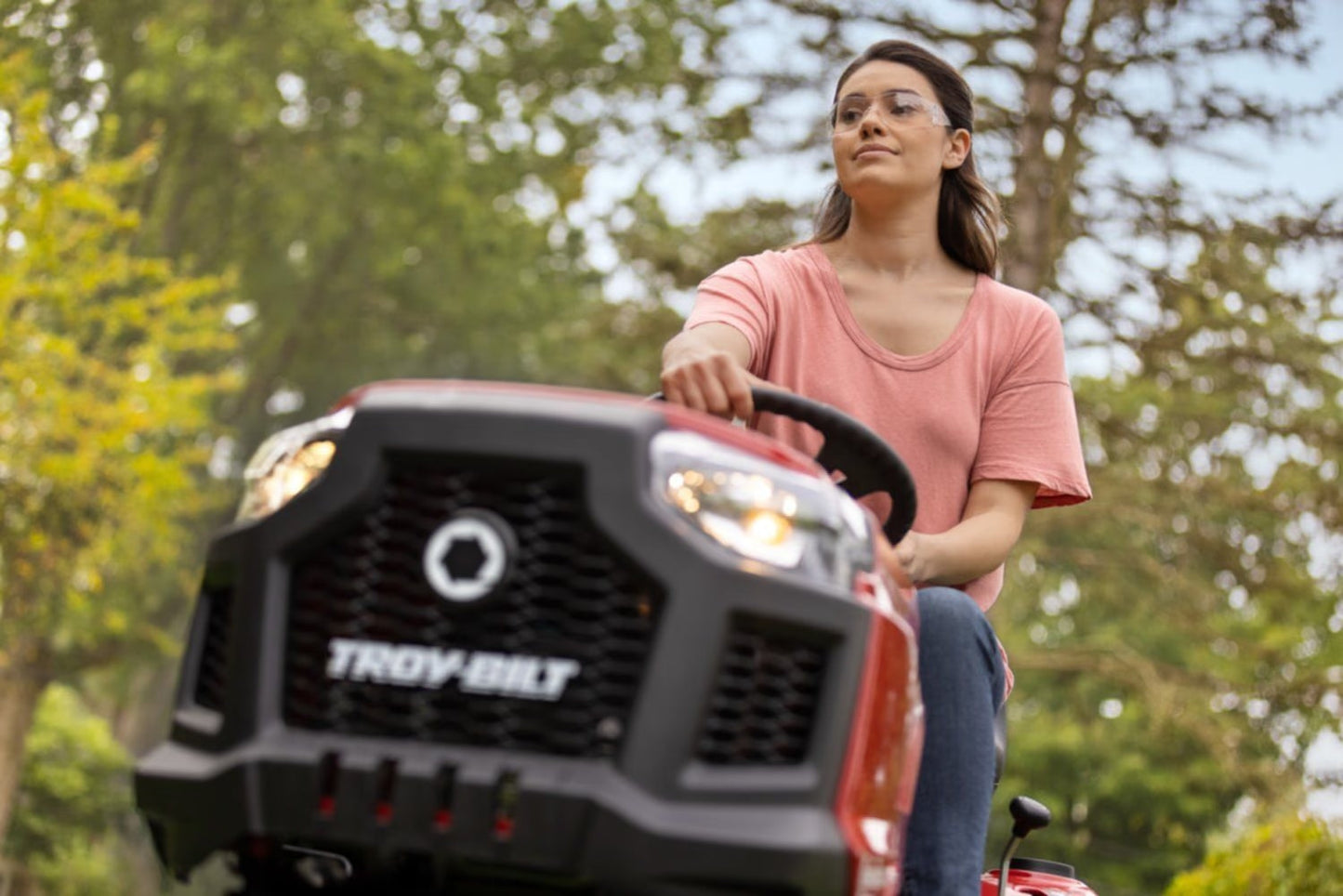 Tracteur Tondeuse Autoportée Éjection Latérale BRONCO 107T-S - TROY BILT
